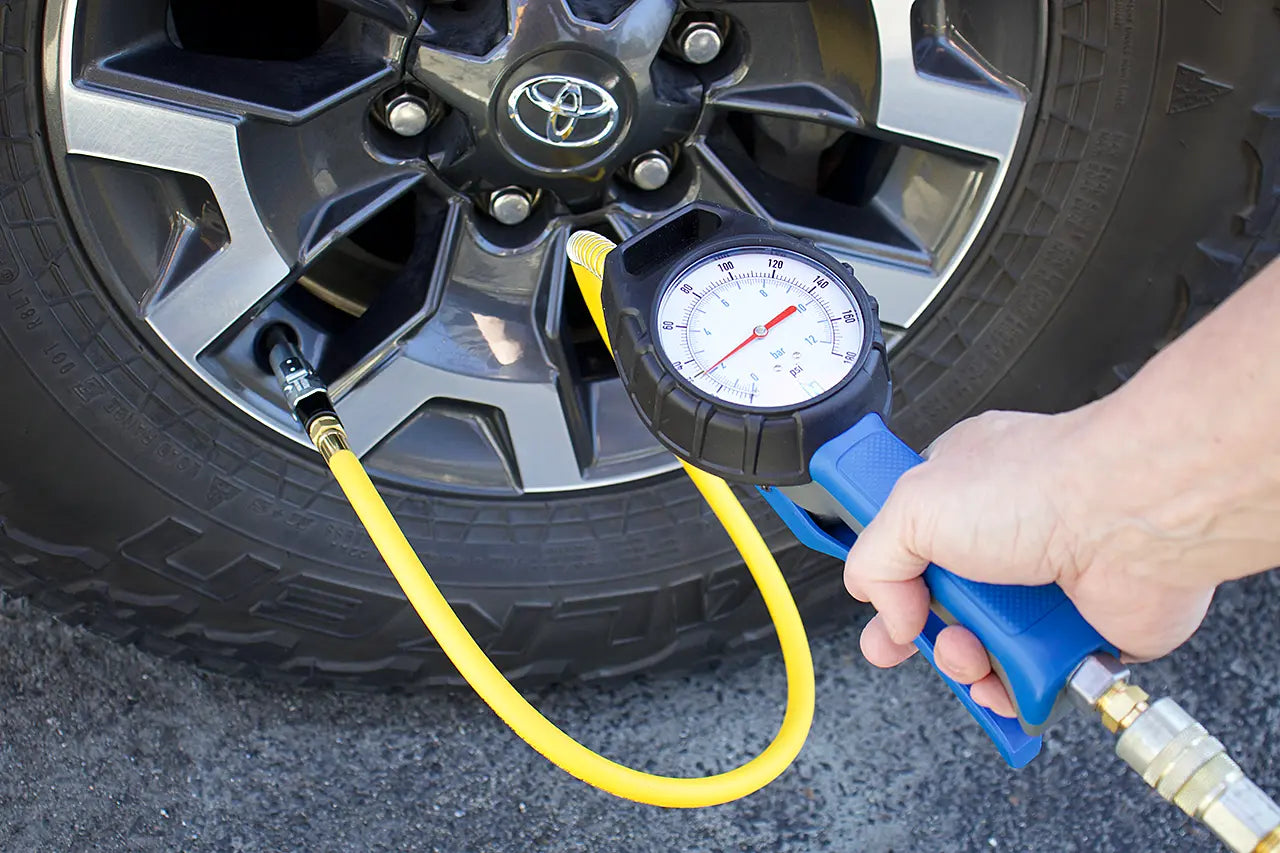Demonstration pic showing working of Analogue Gauge Tyre Inflator Gauge with LockNFlate® Locking Air Chuck.