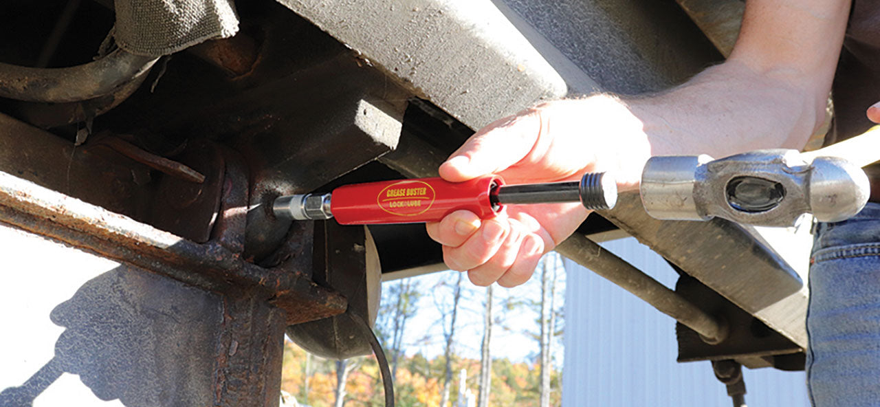 LockNLube®  New Zealand  Grease Buster in action image