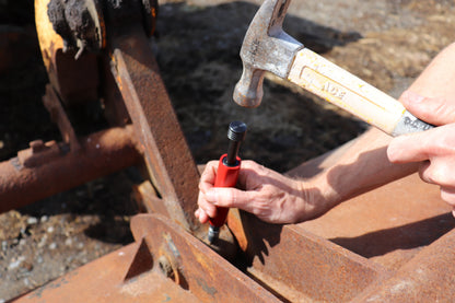 LockNLube® New Zealand Grease Buster in action 