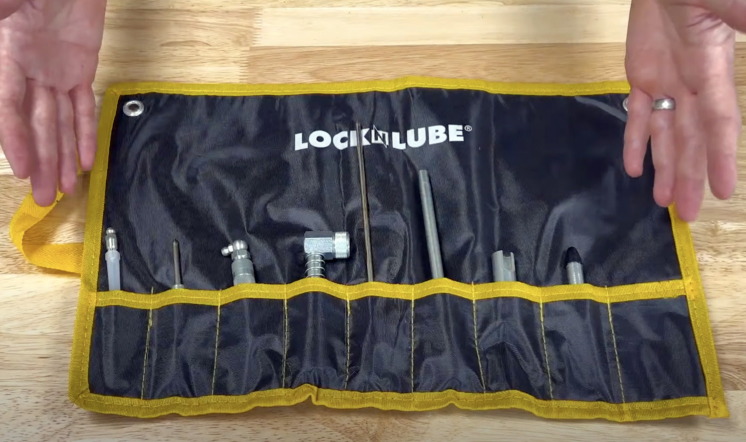 LockNLube® New Zealand 8-Piece Quick-Connect Accessory Kit 