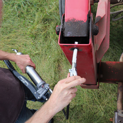 Using LockNLube® Grease Coupler XL in  real greasing situations