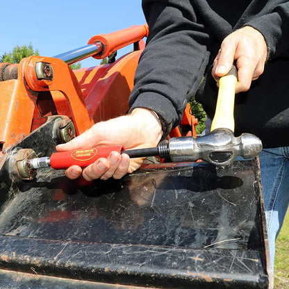 LockNLube®  New Zealand Grease Buster in working image